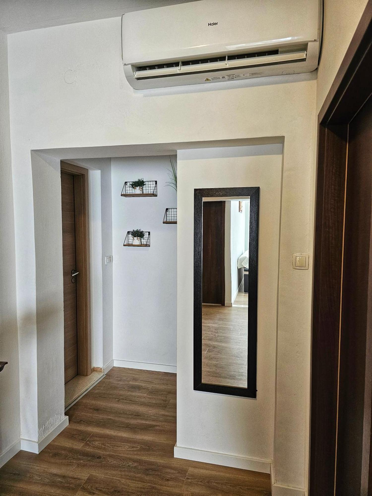 Apartments Plejic Сегет-Враниця Екстер'єр фото