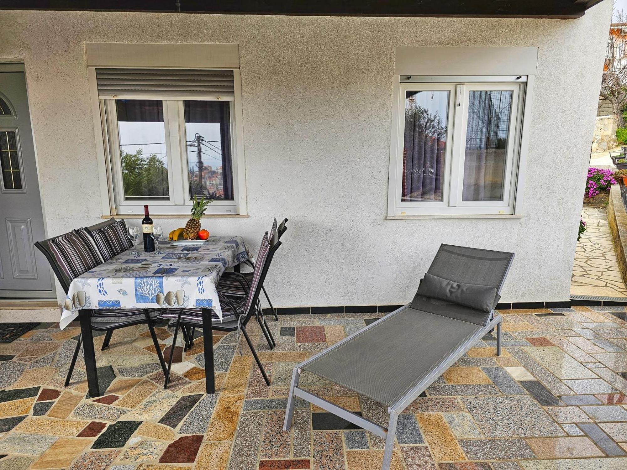 Apartments Plejic Сегет-Враниця Екстер'єр фото