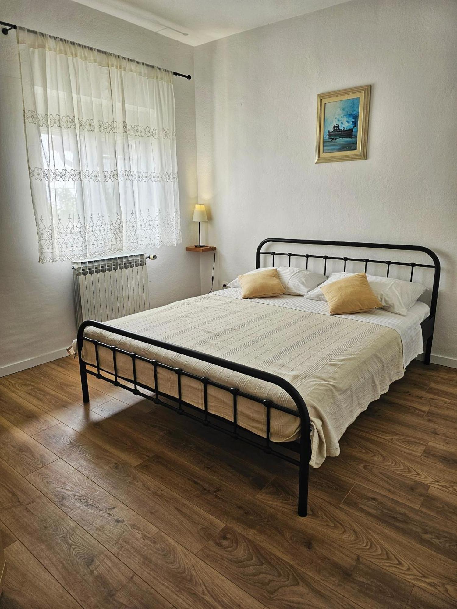 Apartments Plejic Сегет-Враниця Екстер'єр фото